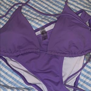 Victoria’s Secret classic string bikini